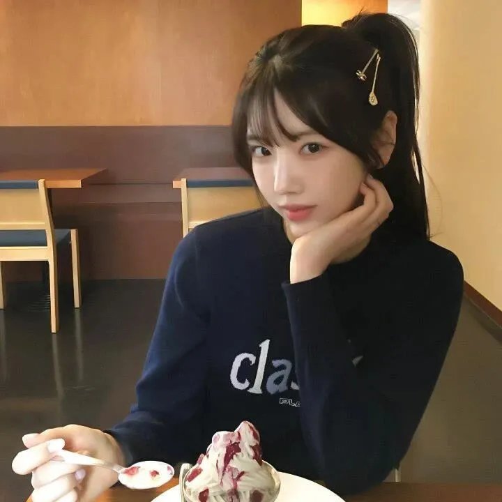 重生后，小辣椒用空间搬空老公全家